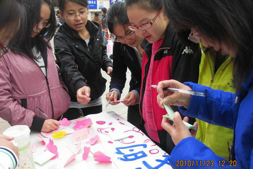 点击这里用新窗口浏览图片