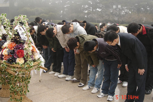 点击这里用新窗口浏览图片