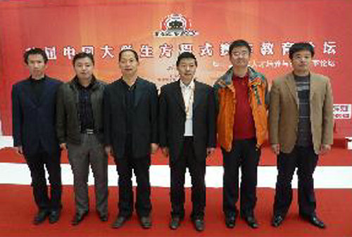 点击这里用新窗口浏览图片