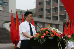 点击这里用新窗口浏览图片