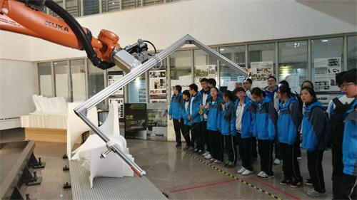 点击这里用新窗口浏览图片