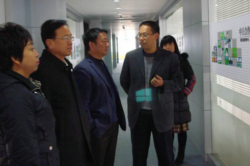 点击这里用新窗口浏览图片