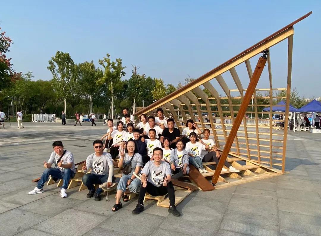 青岛理工大学学子在第十三届大学生科技节之“乡伴杯”2021大学生建造设计大赛中斩获佳绩