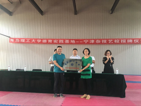 点击这里用新窗口浏览图片