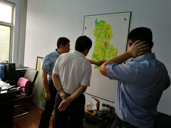 点击这里用新窗口浏览图片